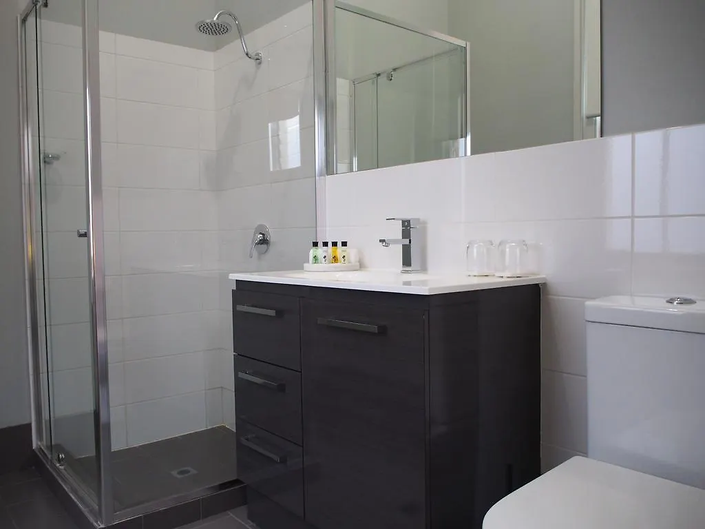 *** Hotel City Quarters On Brewer Perth Australia