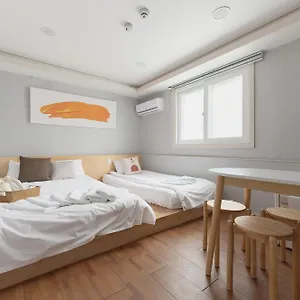 https://dawoo-house-2-in-hongdae.hotels-seoul.net