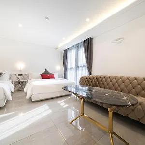 https://the-may-hotel.hotels-seoul.net