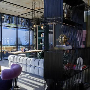 4* Hotel Tribe Kings Park